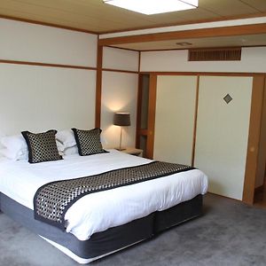 Double or Twin Room Mountain View